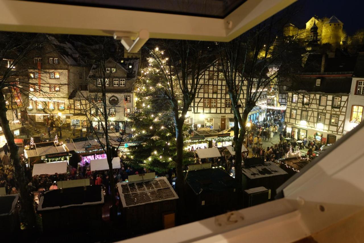 Historisches Haus Im Herzen Von Monschau Buitenkant foto