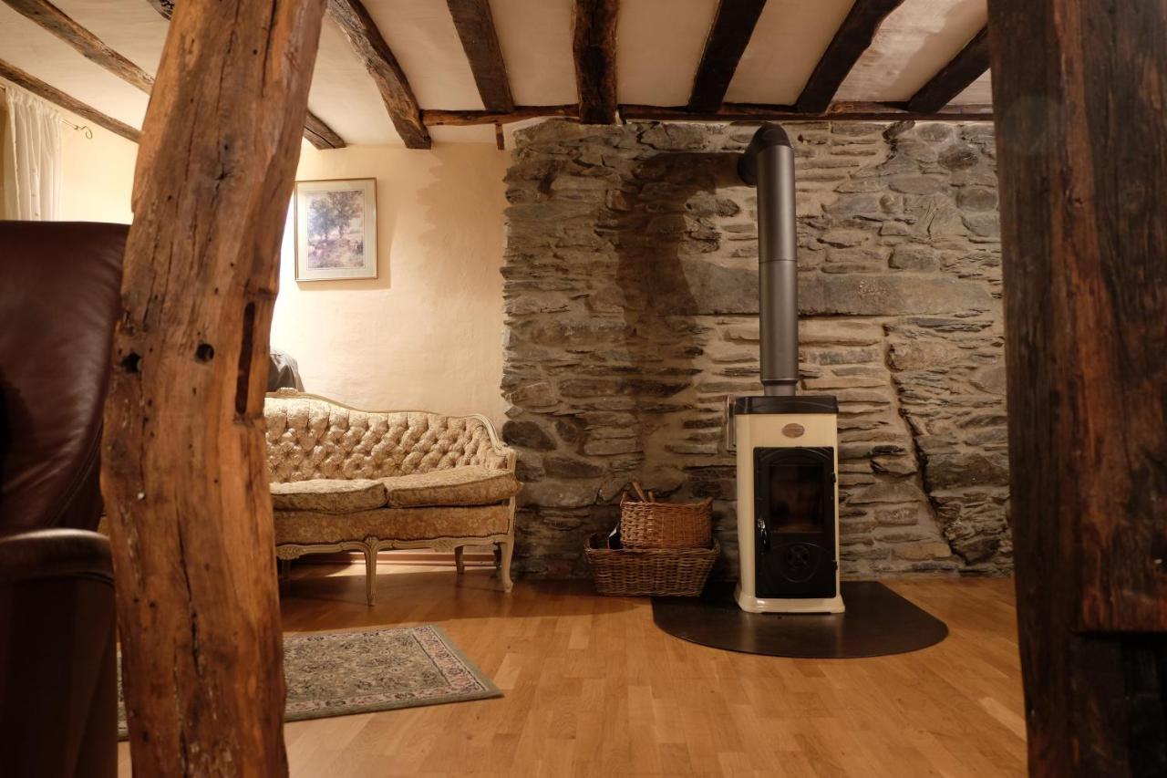 Historisches Haus Im Herzen Von Monschau Buitenkant foto