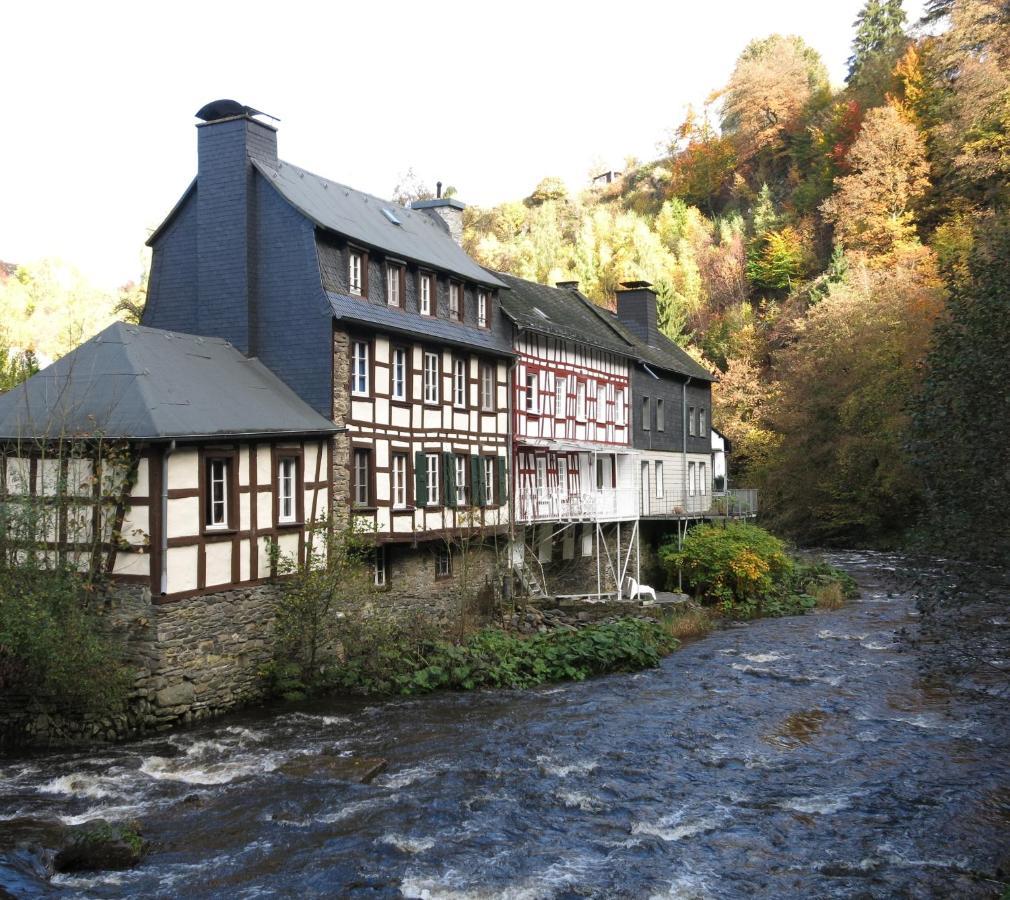 Historisches Haus Im Herzen Von Monschau Buitenkant foto